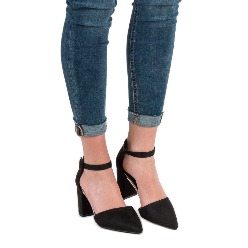 SHELOVET Čerpadla ve špici černá 2