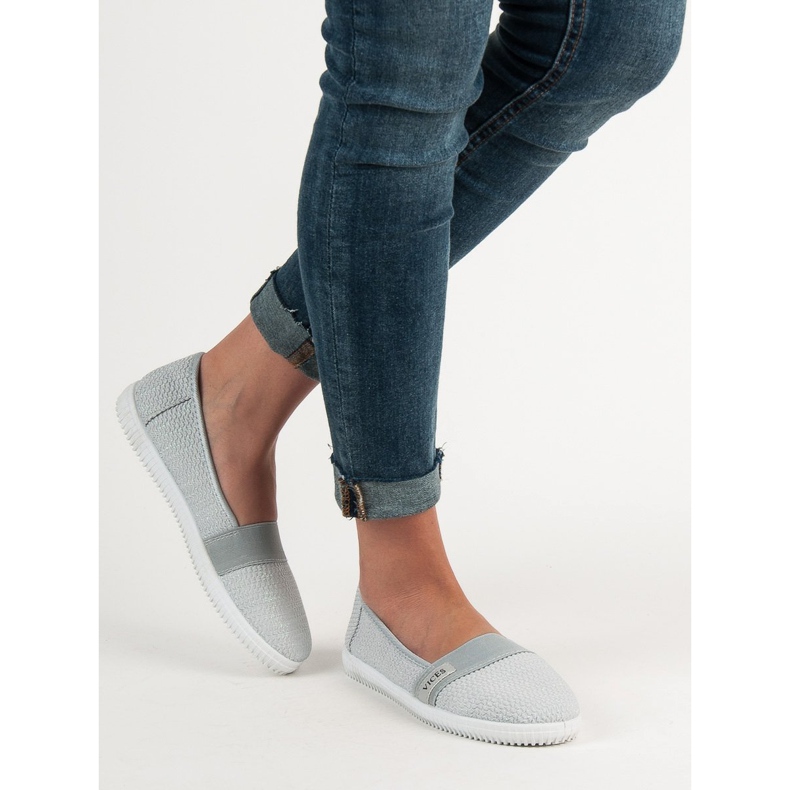 Šedé slipy VICES šedá 1