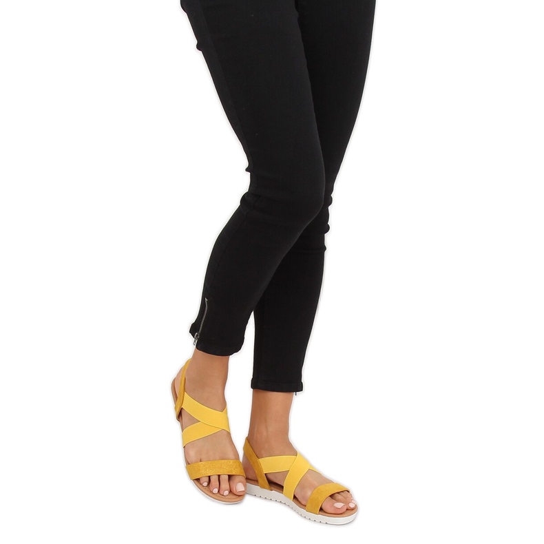 Žluté dámské sandály X565 žluté žlutá 2
