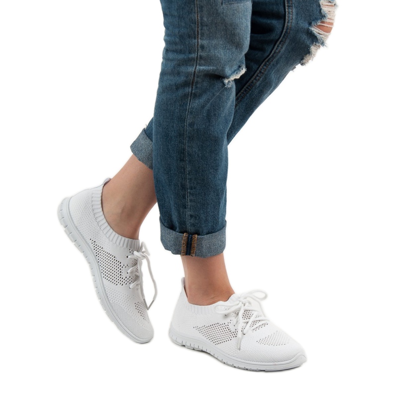 Renda Vzdušná sportovní obuv bílý 2