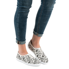 SHELOVET Nazouvací tenisky bílý černý 1