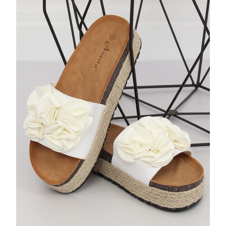 Bílé pantofle espadrilky N-35 White bílý 1