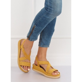 Žluté dámské sandály G-199 Yellow žluť 1