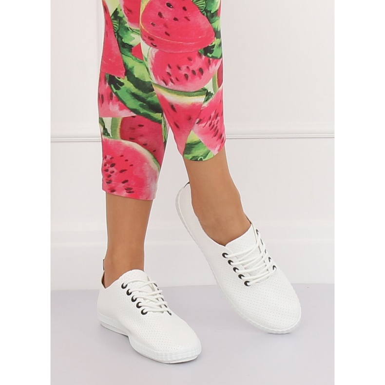 Dámské černobílé tenisky B111-17 BÍLÁ / ČERNÁ bílý 2