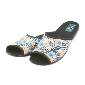 Dámské pantofle zebra Adanex 23877 bílý černý modrý pomerančový 3