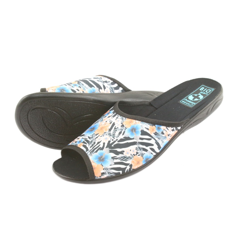 Dámské pantofle zebra Adanex 23877 bílý černý modrý pomerančový 4