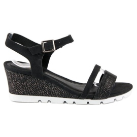 Ideal Shoes Černé klínové sandály černý 1