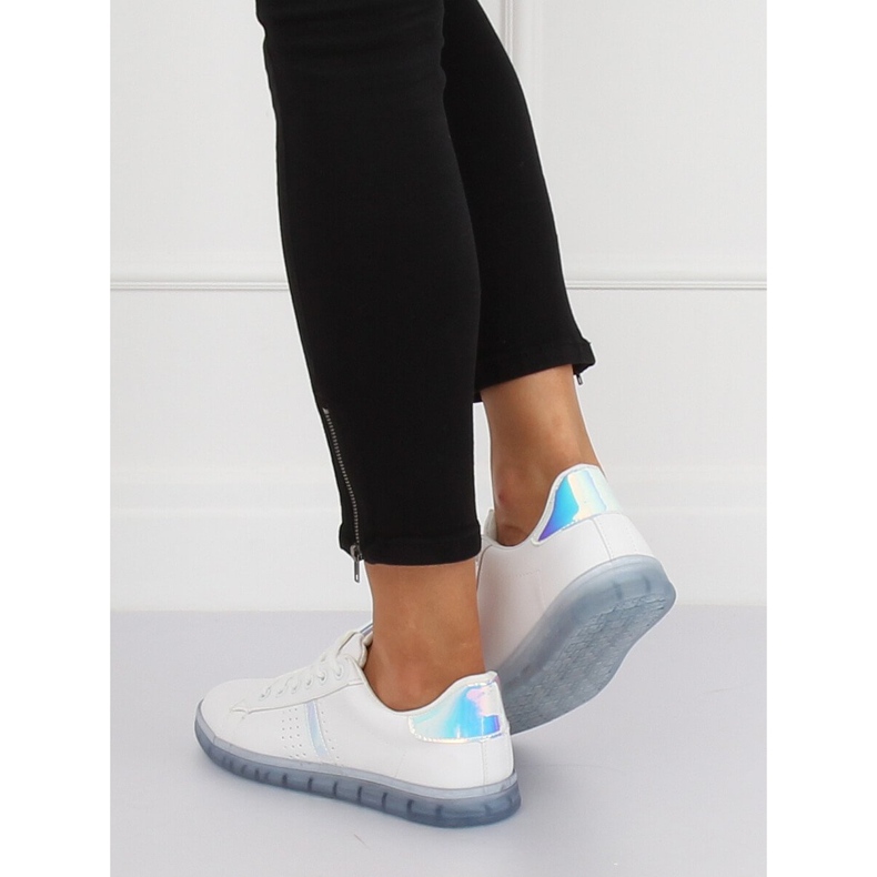 Dámské bílé a modré tenisky 2B9XX923 BÍLÁ / MODRÁ bílý modrý 1