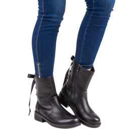 Laura Mode Pohodlní pracovníci černá 1