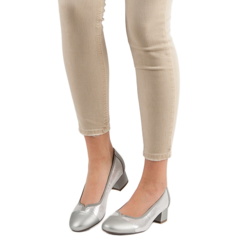 Vinceza Lodičky na plochém podpatku šedá 1