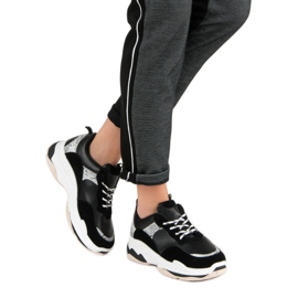 Černé tenisky se vzorem černý 2