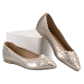 Ballerina In Spitz VICES šedá 1