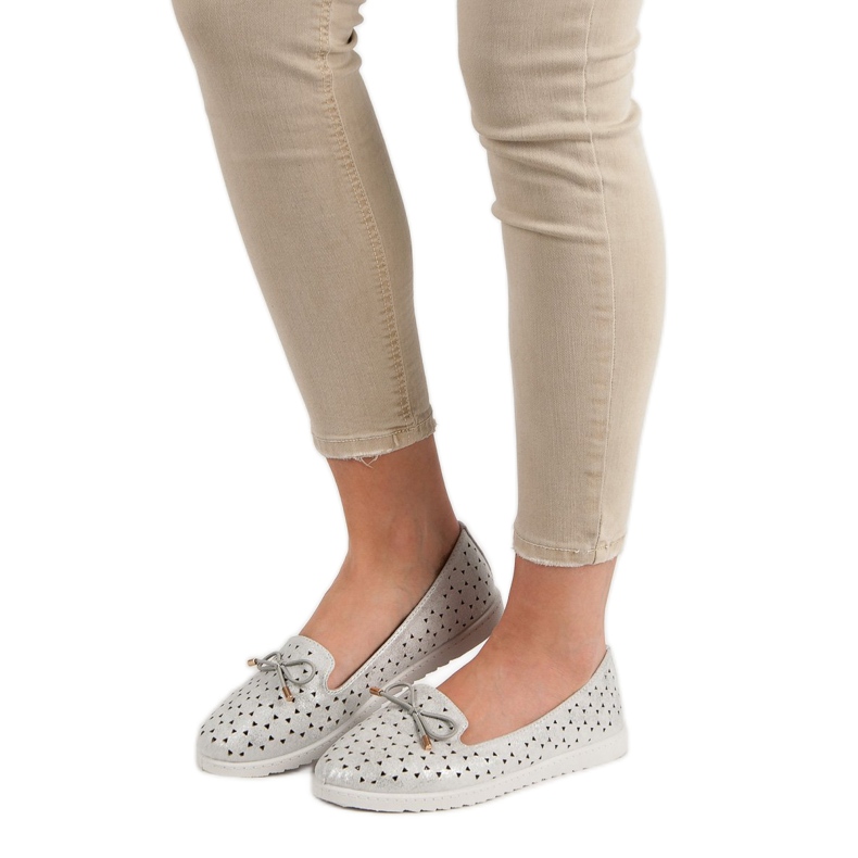 Lords With A Bow VINCEZA šedá 1