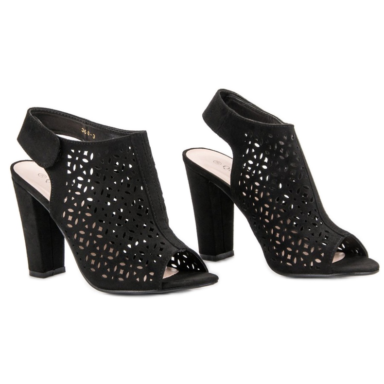 Queen Vivi Prolamované sandály se svrškem černá 2