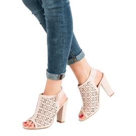 Queen Vivi Prolamované sandály se svrškem růžový 1