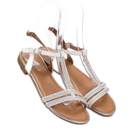 Small Swan Ploché sandály bílý 1 Small Swan Ploché sandály bílý 1