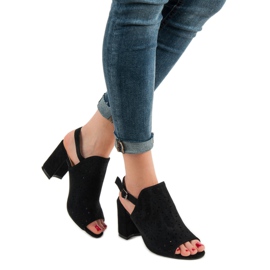 SHELOVET Semišové uzavřené sandály černá 1