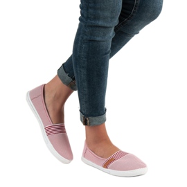 Pohodlné VICES Slipony bílý červený 2