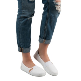 Pohodlné VICES Slipony bílý 1