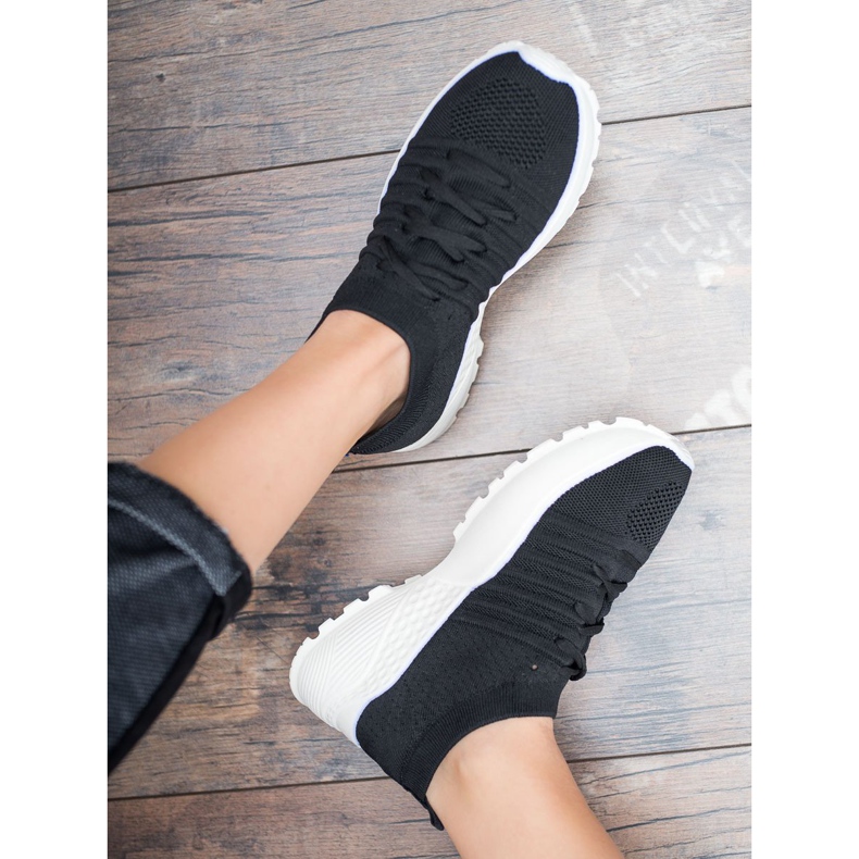 Nazouvací tenisky VICES černá 1