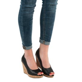 Klínová čerpadla otevřený prst VICES černá 2