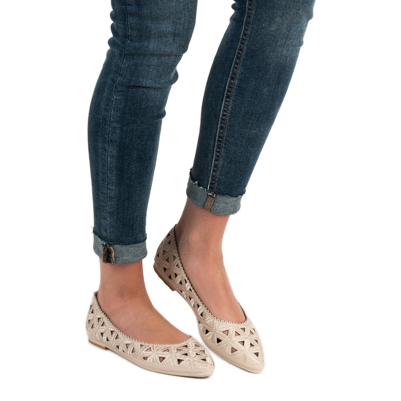 Prolamované balerínky VICES béžový 1