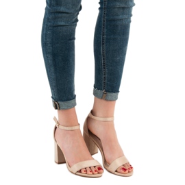 Sandály VICES na příspěvku hnědý 2