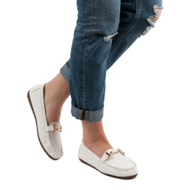 Top Shoes Dámské bílé mokasíny bílý 2