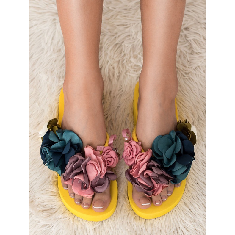 Fama Pěnové klínové žabky žlutá 2