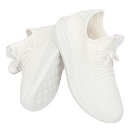 Bílé sportovní boty XY-565 White bílý 1