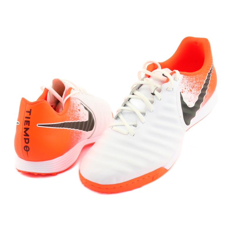 Kopačky Nike Tiempo LegendX 7 Academy Tf M AH7243-118 bílý 3