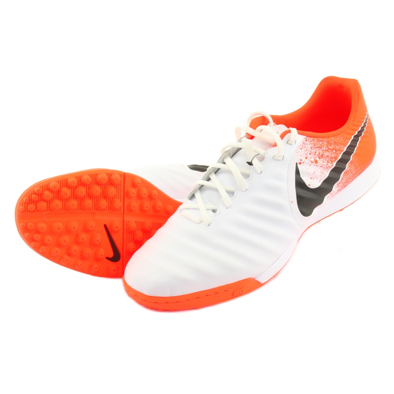 Kopačky Nike Tiempo LegendX 7 Academy Tf M AH7243-118 bílý 4