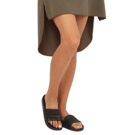 Černé pantofle G301 černé s korálky černá 2