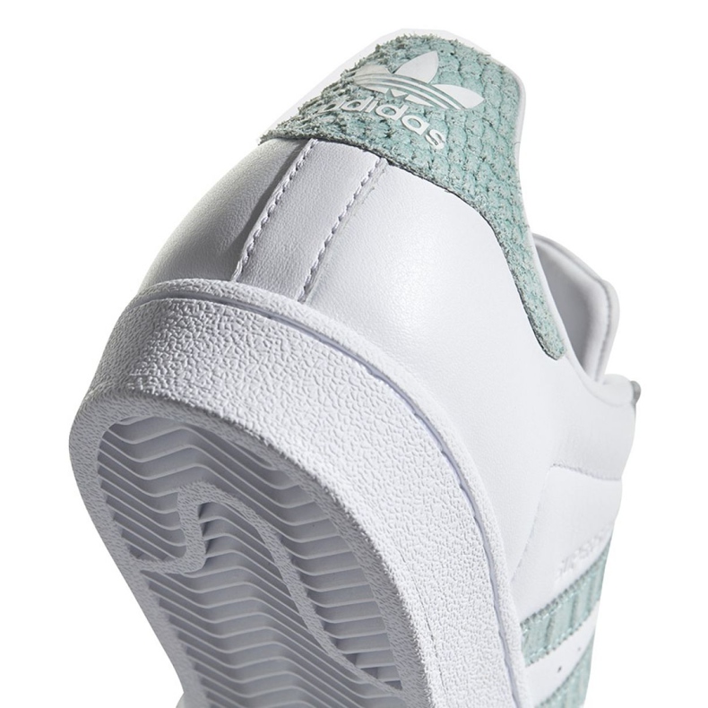Boty Adidas Originals Superstar W CG5461 bílý 2