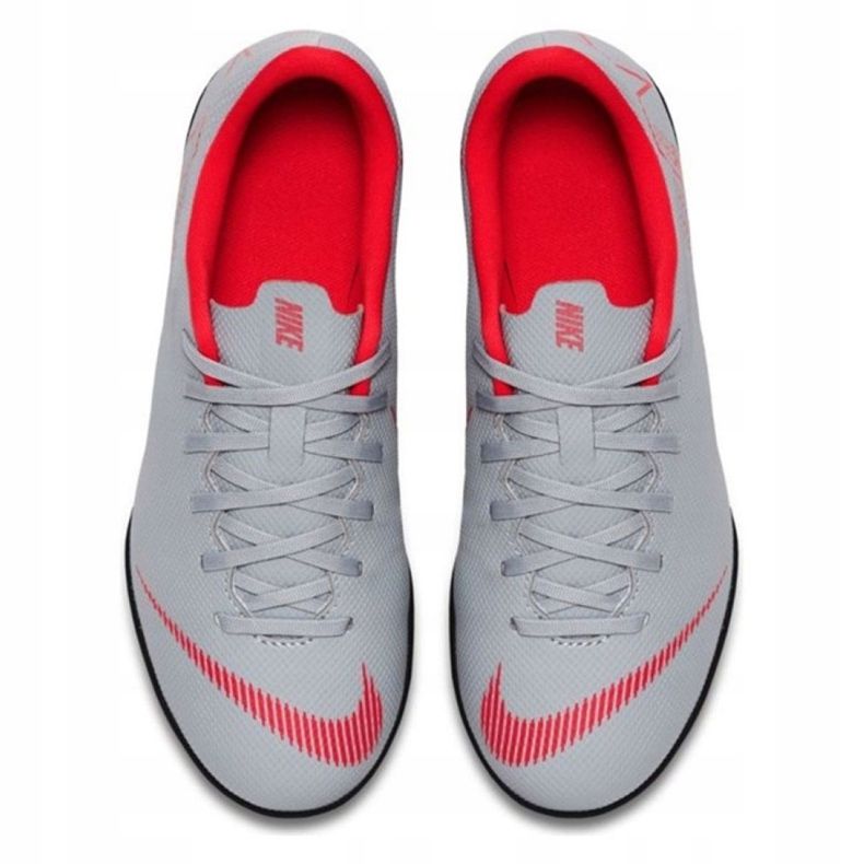 Kopačky Nike Mercurial VaporX 12 club Tf Gs Jr AH7355-060 vícebarevný bílý 2