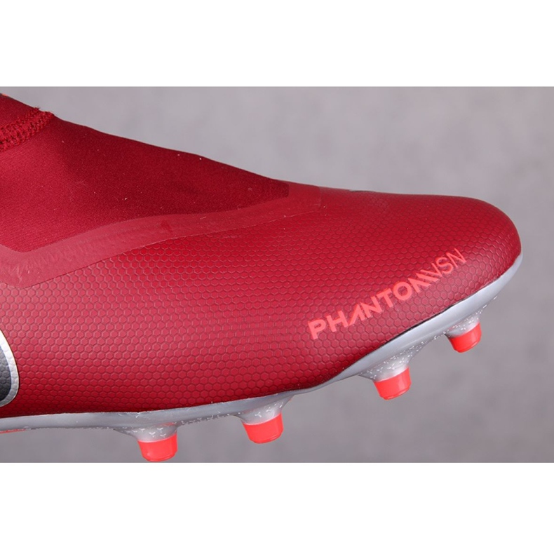 Kopačky Nike Phantom Vsn Academy Df Fg M AO3258-606 červené červené 1 Kopačky Nike Phantom Vsn Academy Df Fg M AO3258-606 červené červené 1