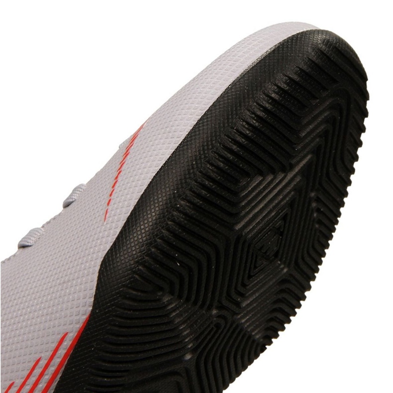 Sálová obuv Nike Mercurial Superflyx 6 Club Jr AH7346-060 vícebarevný šedá 2 Sálová obuv Nike Mercurial Superflyx 6 Club Jr AH7346-060 vícebarevný šedá 2