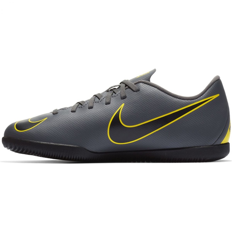 Sálová obuv Nike Mercurial Vapor X 12 Club Ic Jr AH7354-070 šedá šedá 1