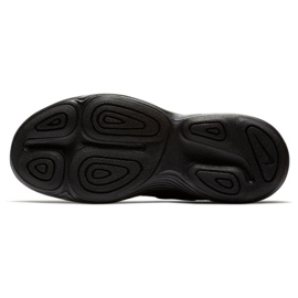 Boty Nike Revolution 4 Ps 943305-004 černý 1