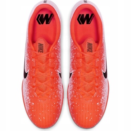 Kopačky Nike Mercurial Vapor X 12 Academy Tf M AH7384-801 vícebarevný bílý 1