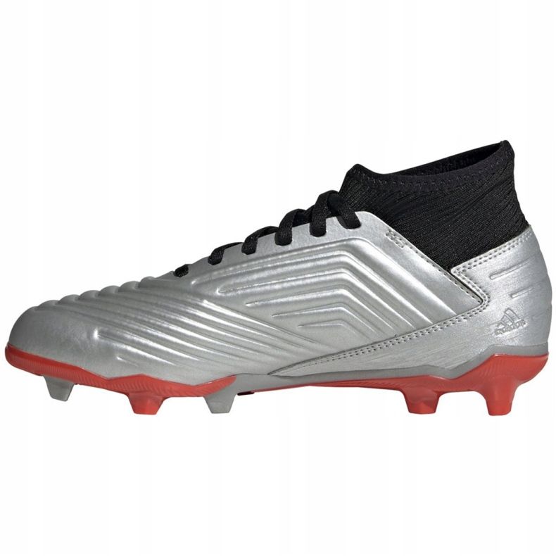Kopačky Adidas Predator 19.3 Fg Jr G25795 vícebarevný stříbrný 1