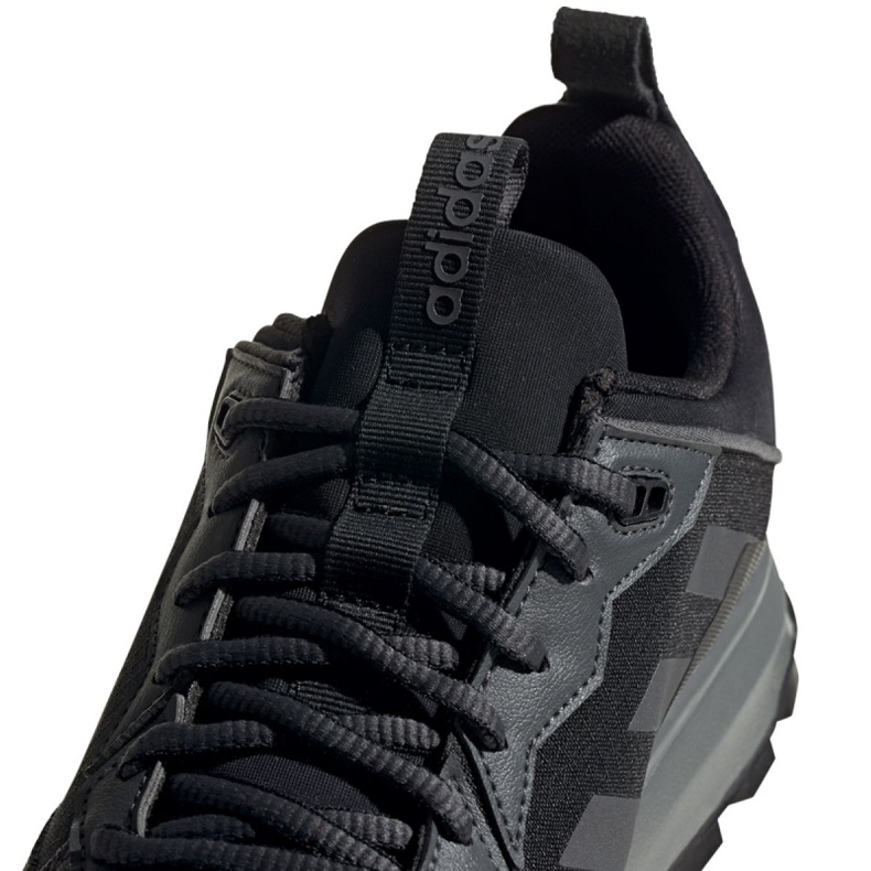 Běžecké boty adidas Response Trail M EG0000 černý 2
