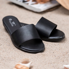 Clowse Klasické černé pantofle černá 1