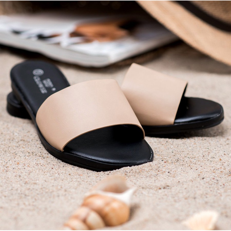 Clowse Klasické béžové pantofle béžový 1