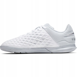 Sálová obuv Nike Tiempo Legend 8 Club Ic Jr AT5882-100 bílý bílý 2
