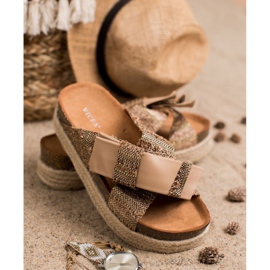 Vices Textilní pantofle na platformě hnědý 2