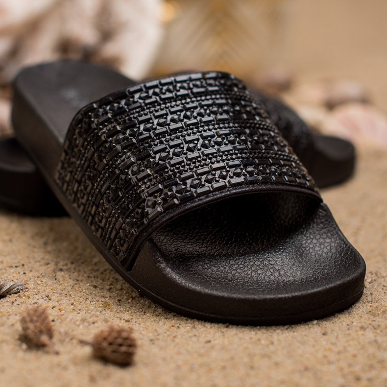 Queen Vivi Pantofle S Krystaly černá 1 Queen Vivi Pantofle S Krystaly černá 1