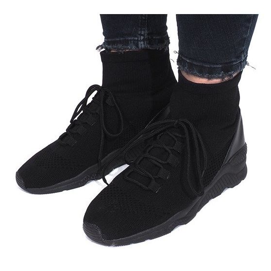 Černé sportovní boty Marthe černá 1 Černé sportovní boty Marthe černá 1