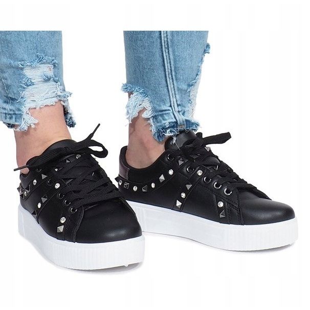 Černé tenisky knoflíky Montpellier černá 2