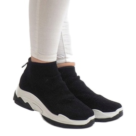 Černé sportovní tenisky A88-22 černá 2